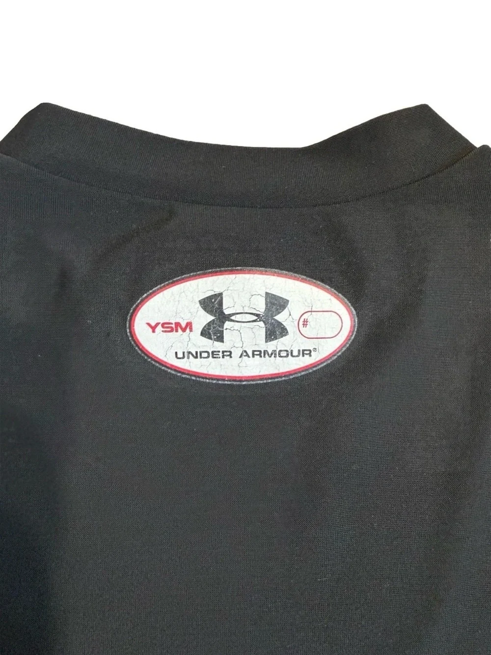 Under Armour HeatGear Kids’ YSM Black Long-Sleeve Athletic Base Layer Top VGUC